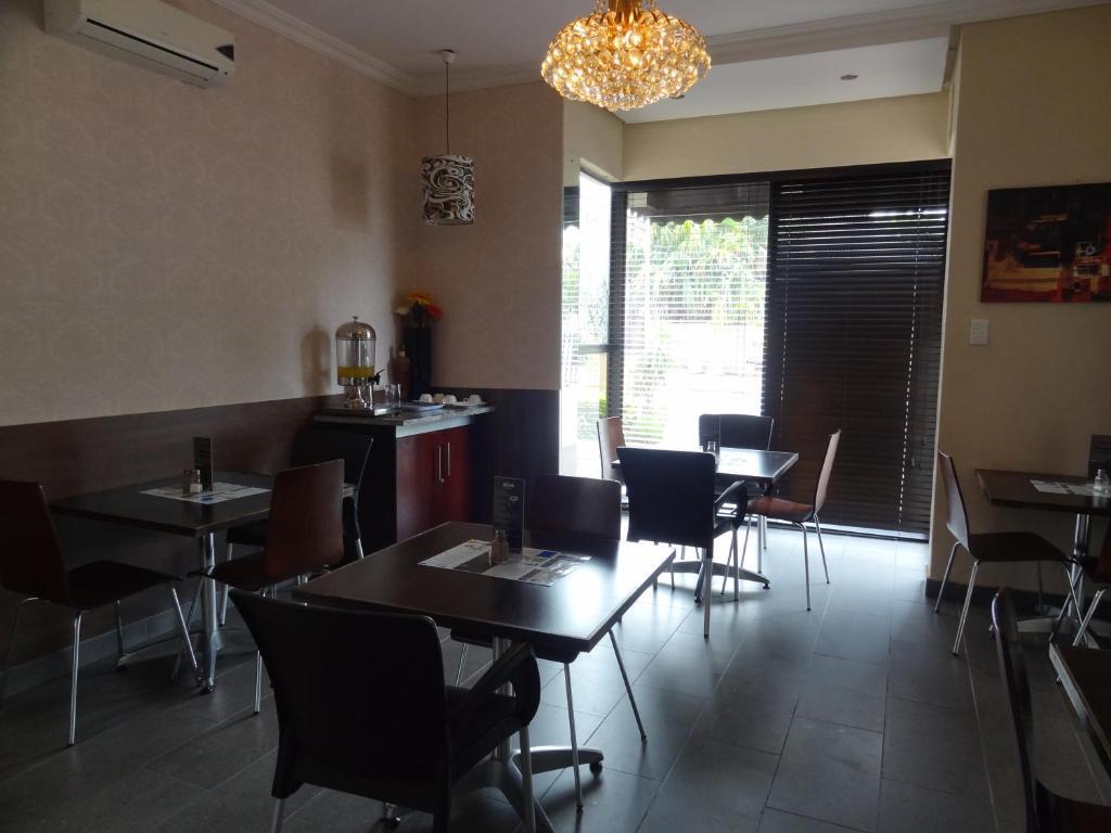 Andaluz Boutique Hotel Дърбан Екстериор снимка